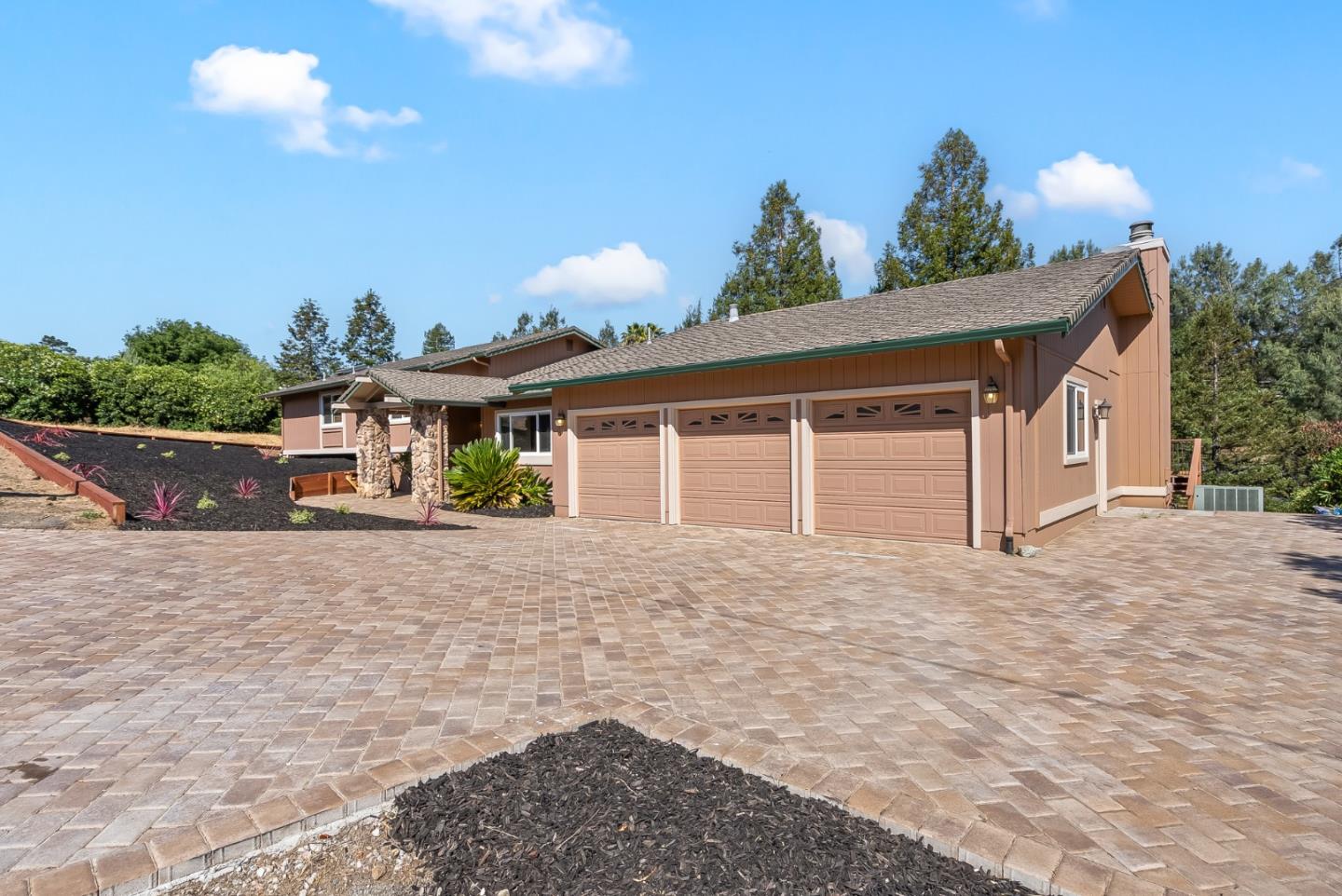 17151 Parkview Drive