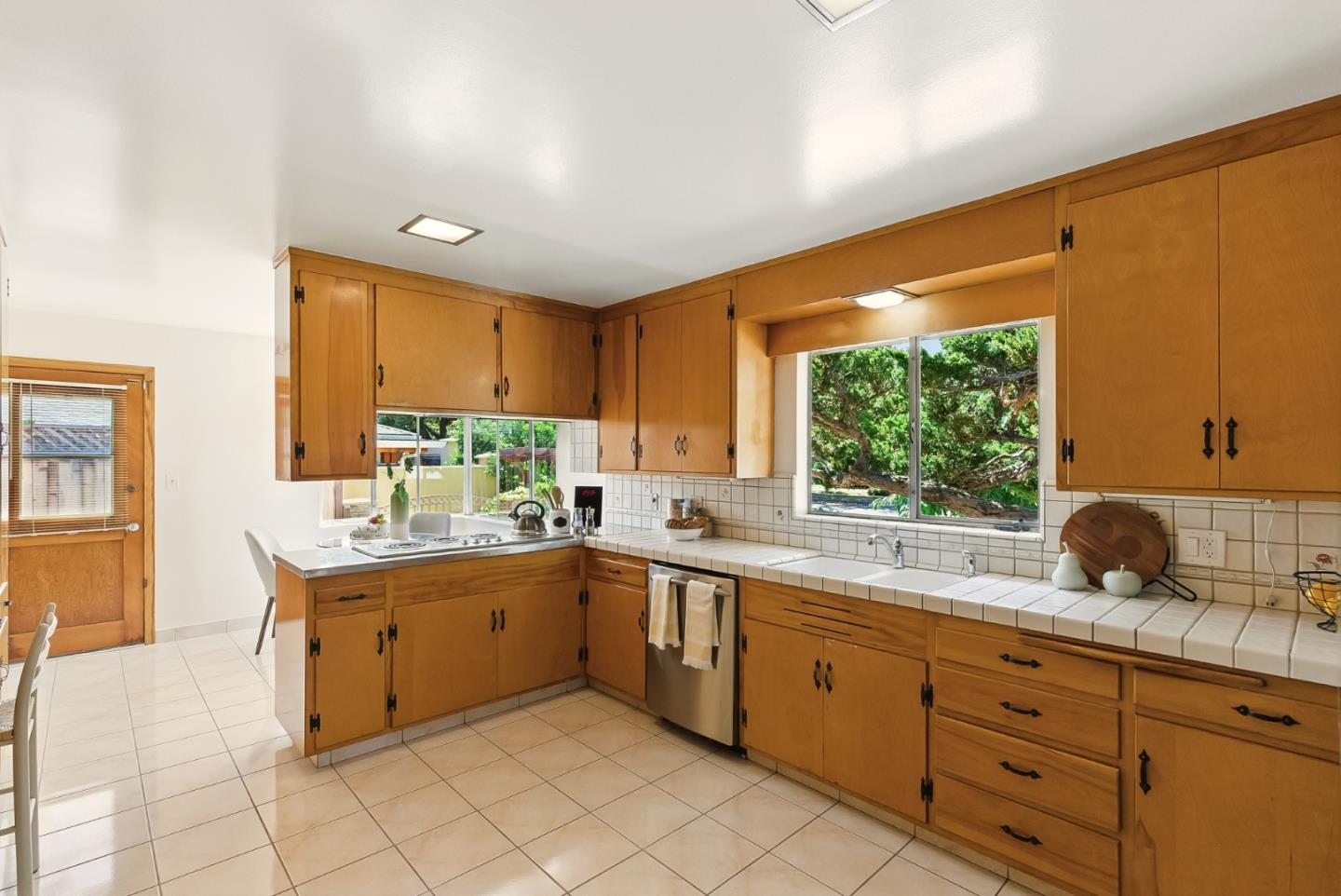 1493 Brookdale Drive