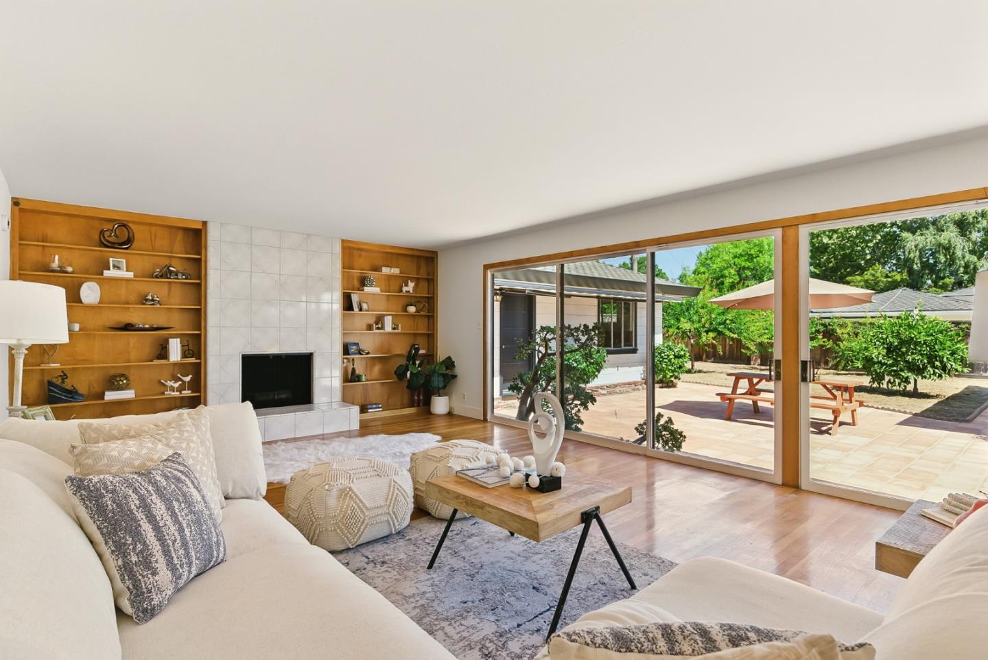 1493 Brookdale Drive