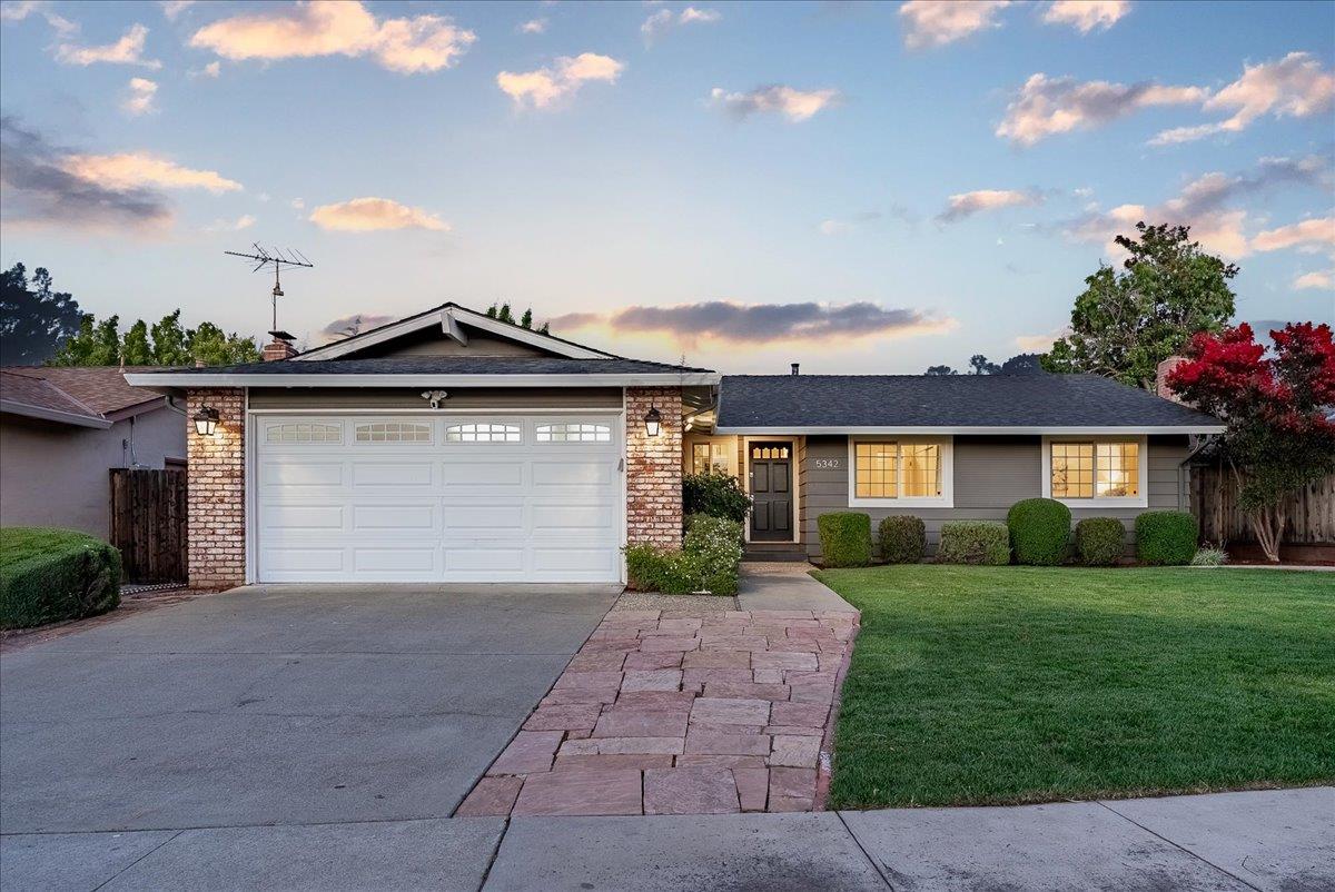 5342 Rucker Drive