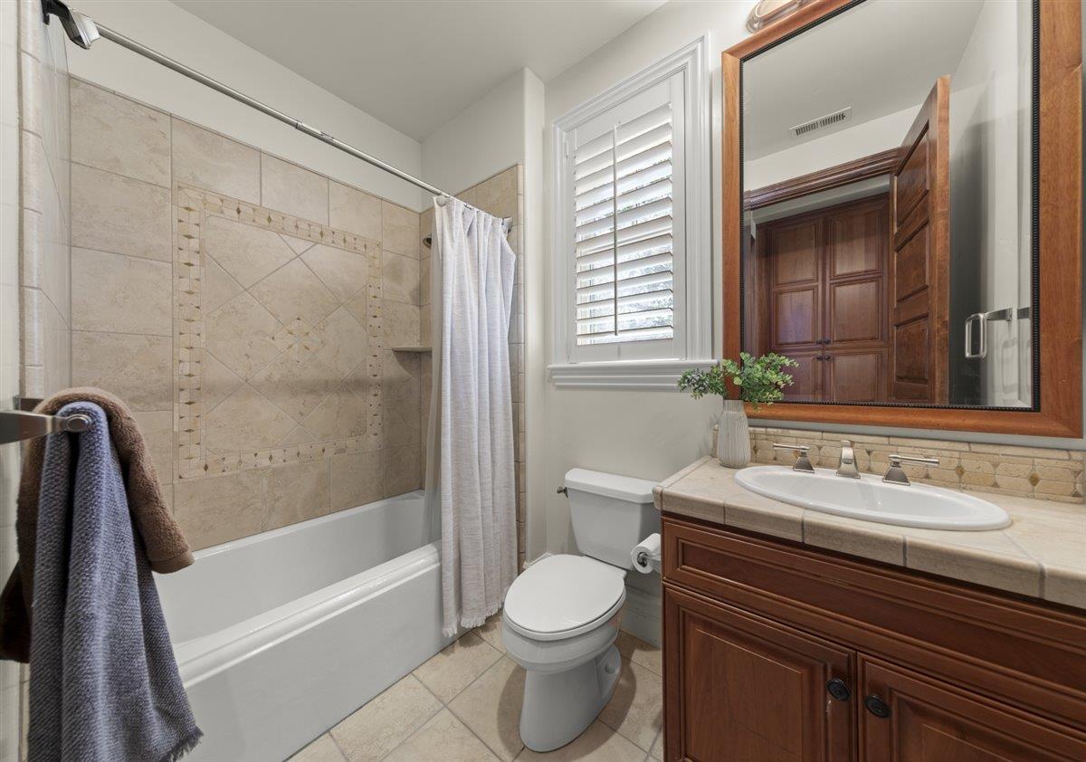 286 Mountain Laurel Lane