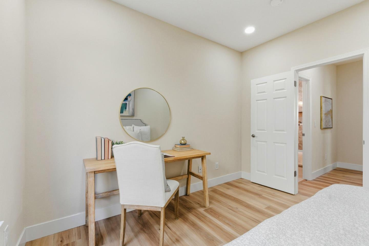 101 Glen Alpine Court