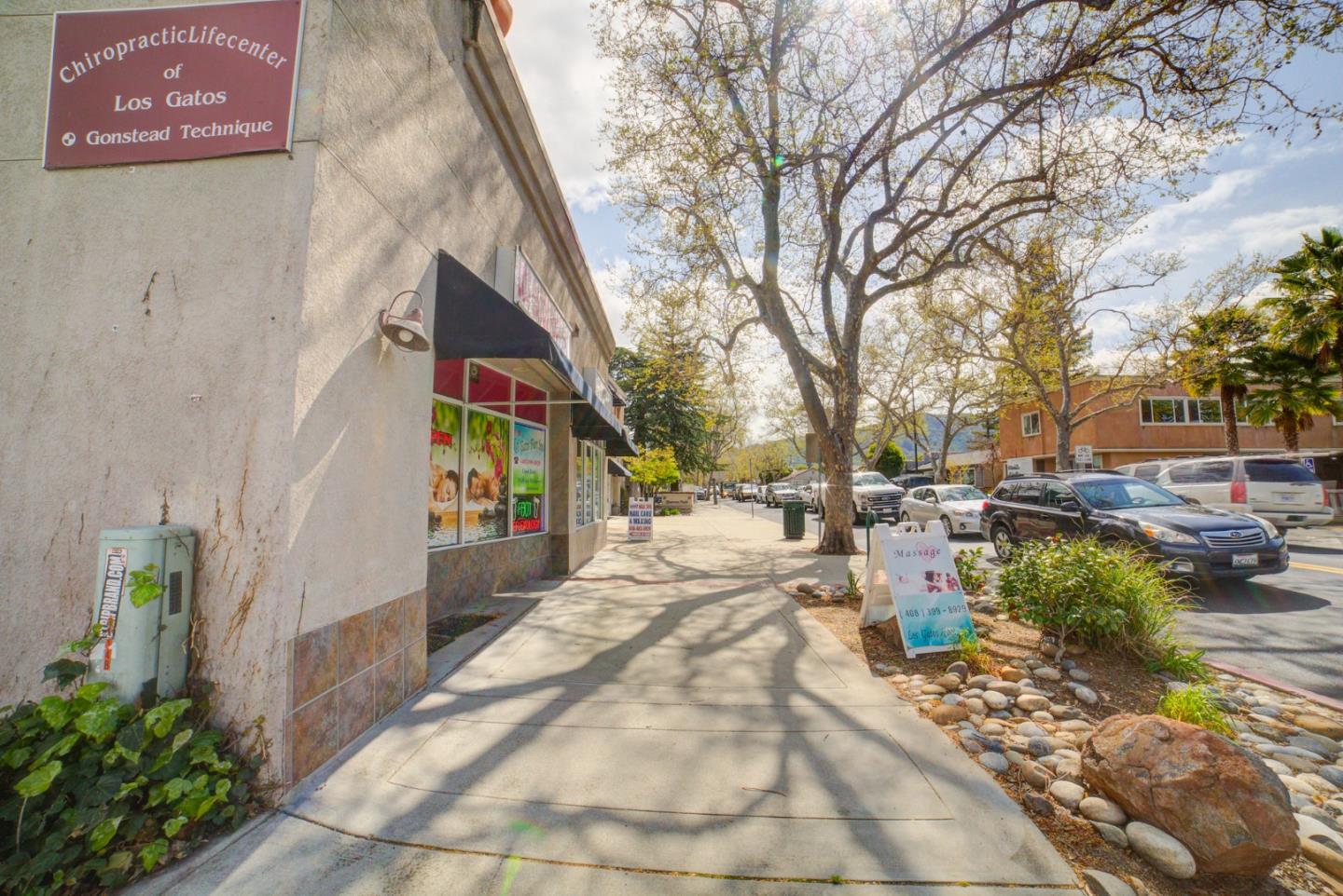 652-656 North Santa Cruz Avenue
