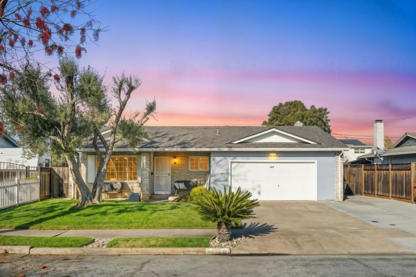 761 Carla Way