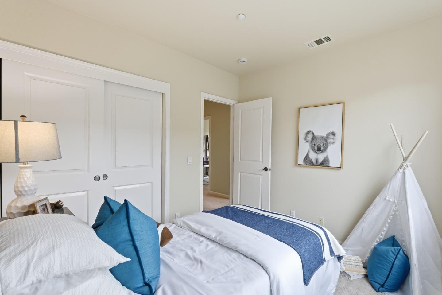 327 Vista Roma Way