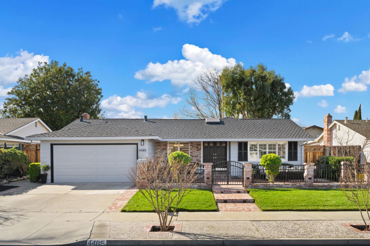 4485 Lynfield Lane
