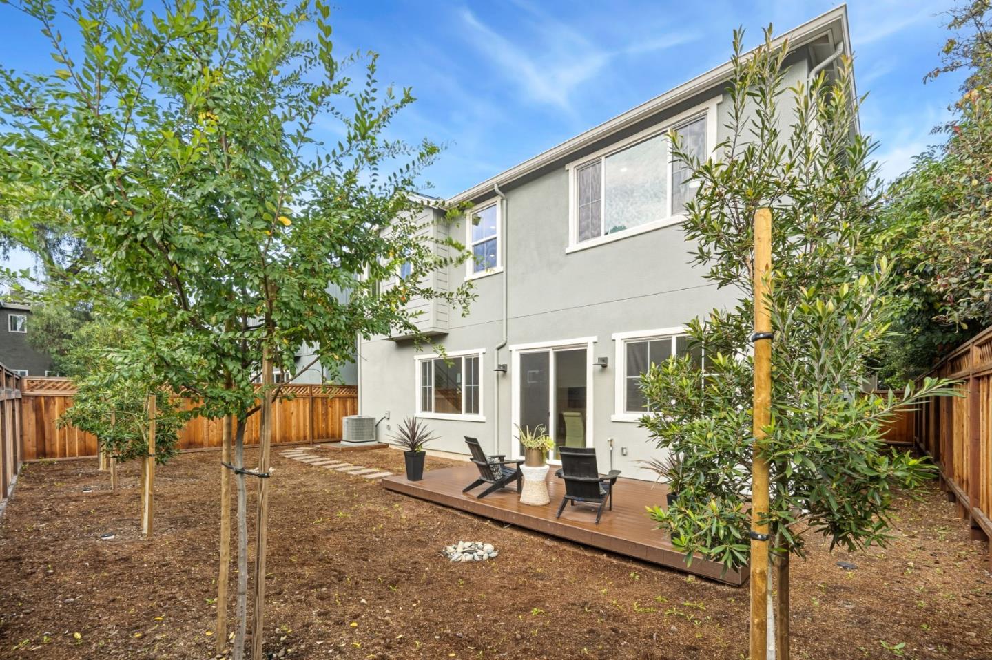4914 Vivi Place