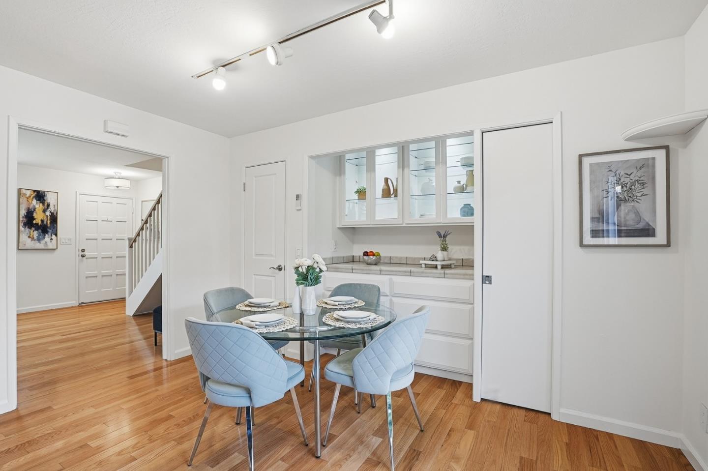 1140 Glenmeadow Court