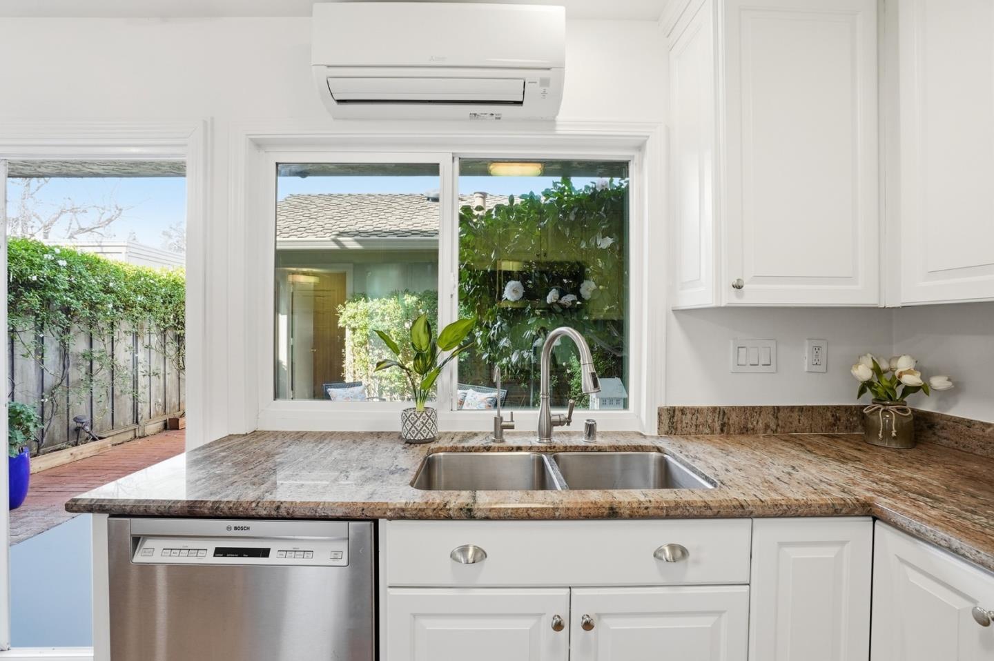 1140 Glenmeadow Court