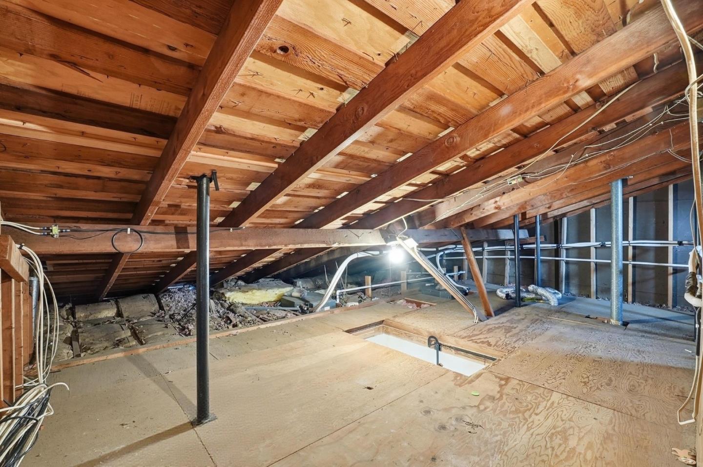 1140 Glenmeadow Court