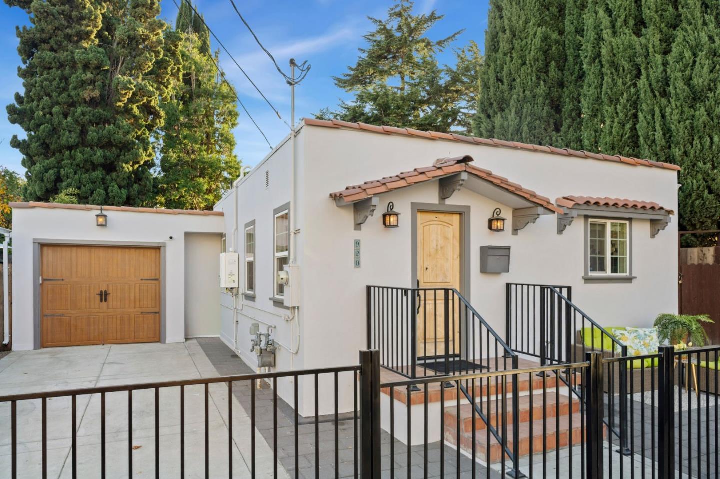 920 West Julian Street