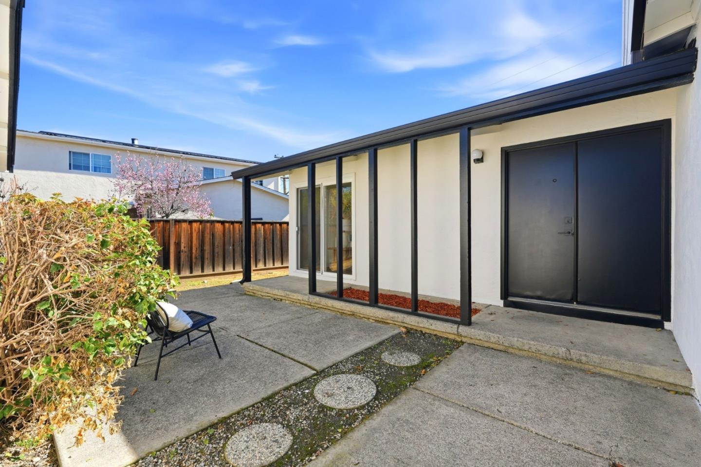 886 Brent Drive