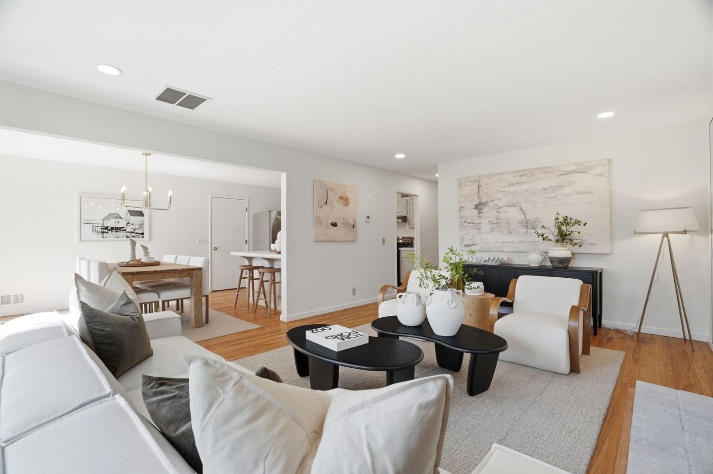 1554 Calinoma Drive