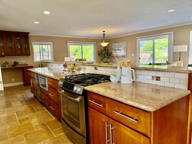16231 Azalea Way