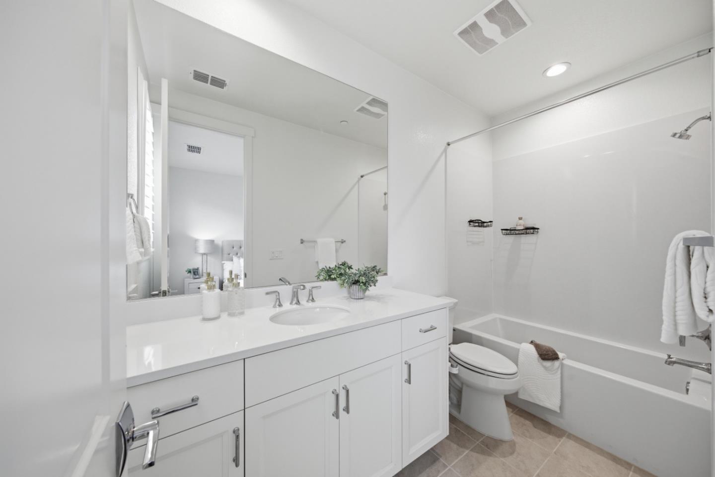 18086 Monterey Road