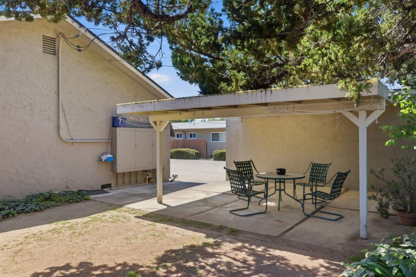 2245 Royal Drive