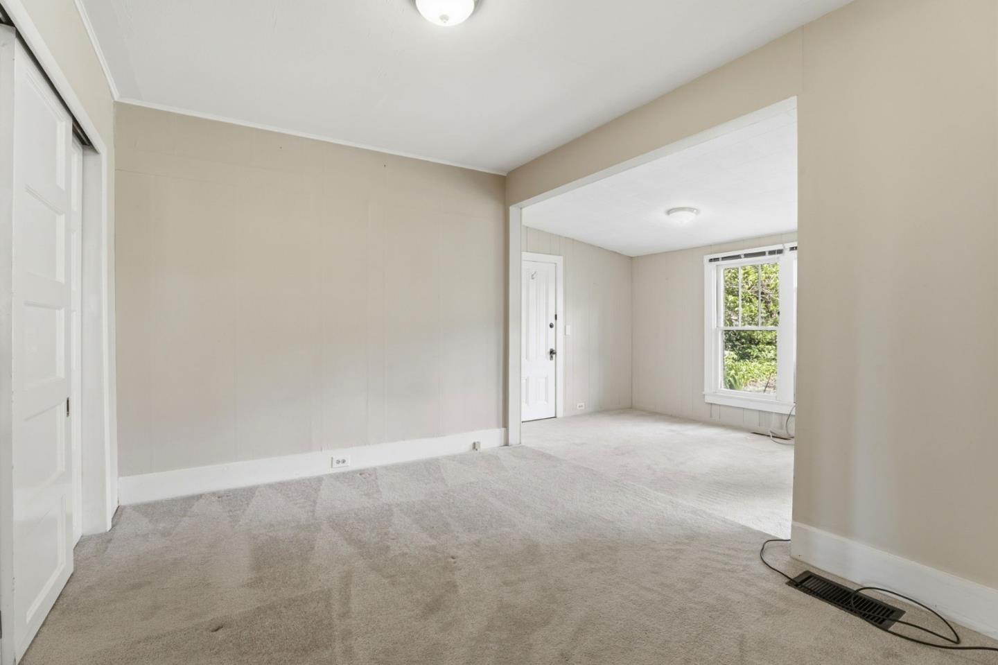 54 Whitney Avenue