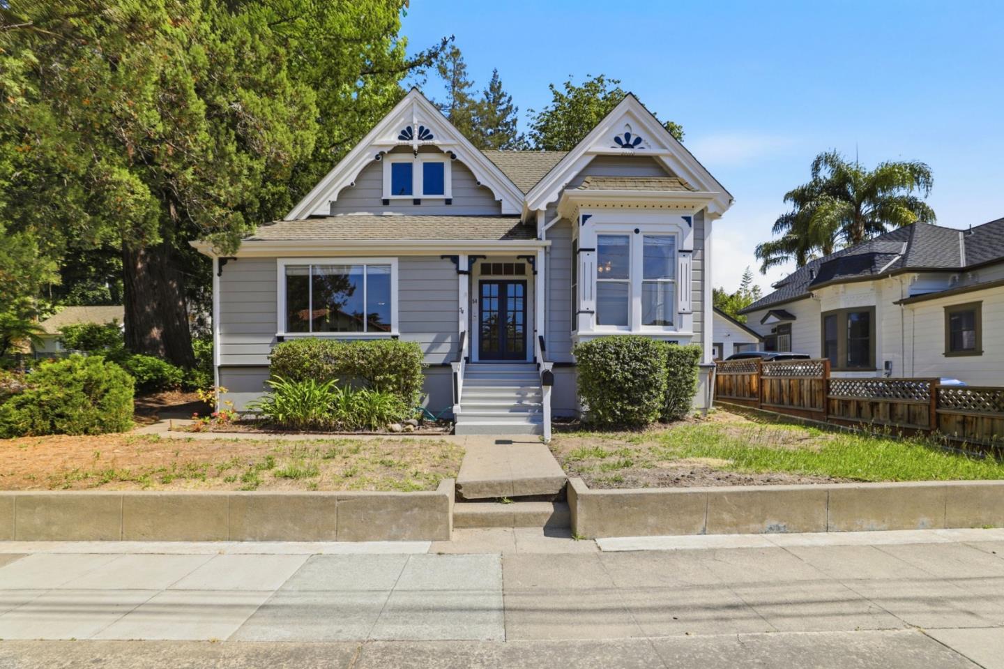 54 Whitney Avenue