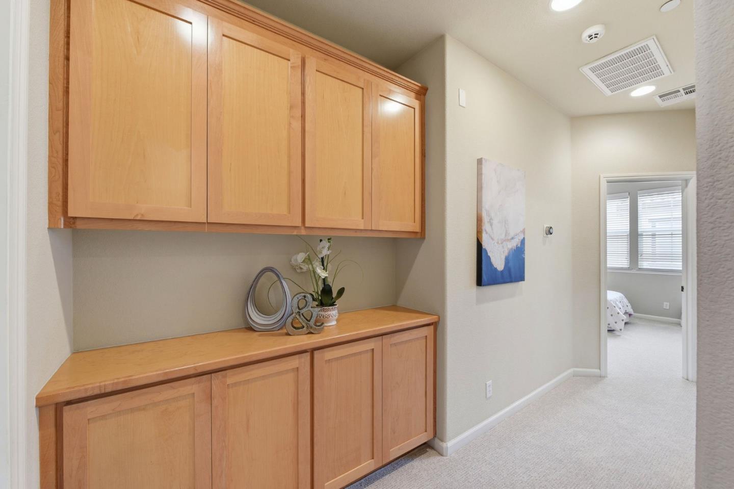 2149 Samaritan DR