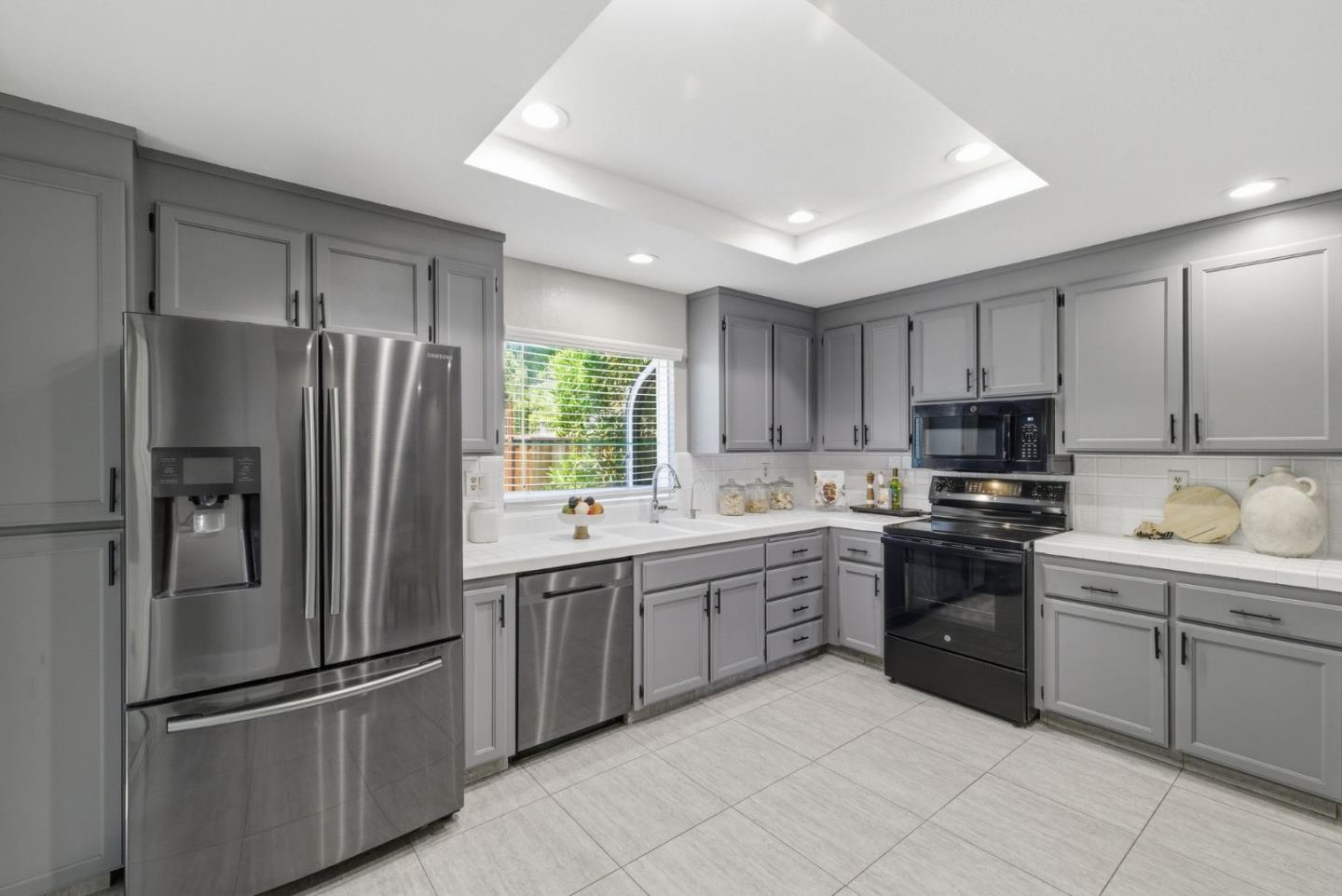 3163 Summercreek Drive