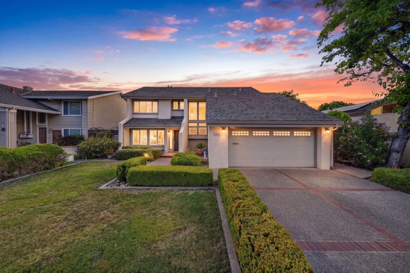 649 Brenda Lee DR