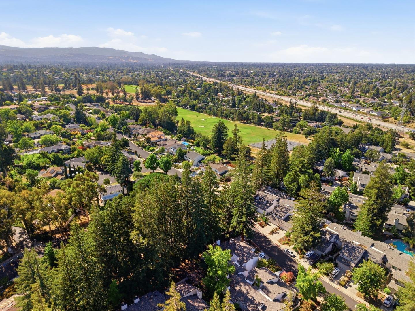 405 Clearview DR