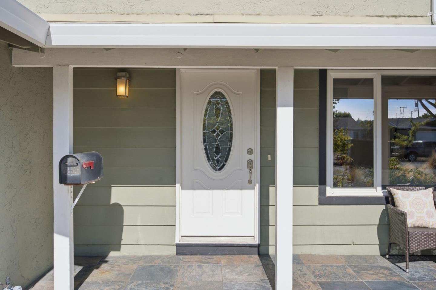 4042 Normandale DR