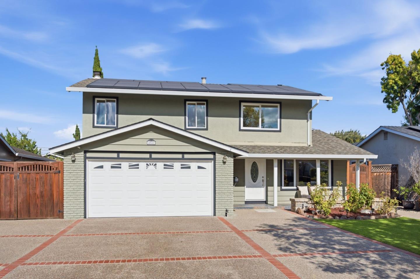 4042 Normandale DR