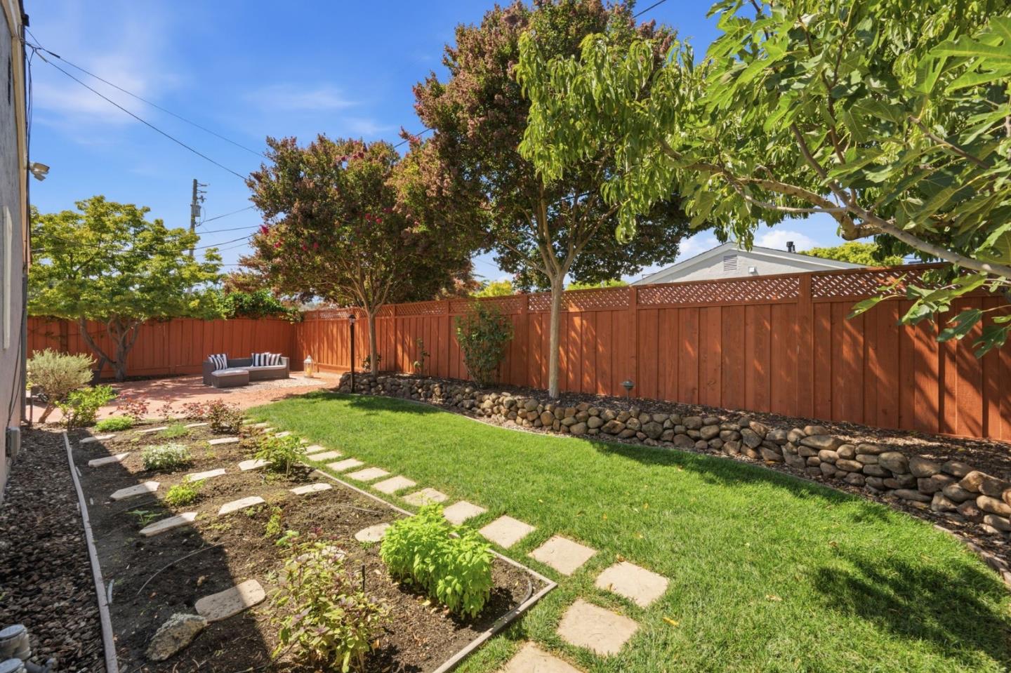 567 Yurok CIR