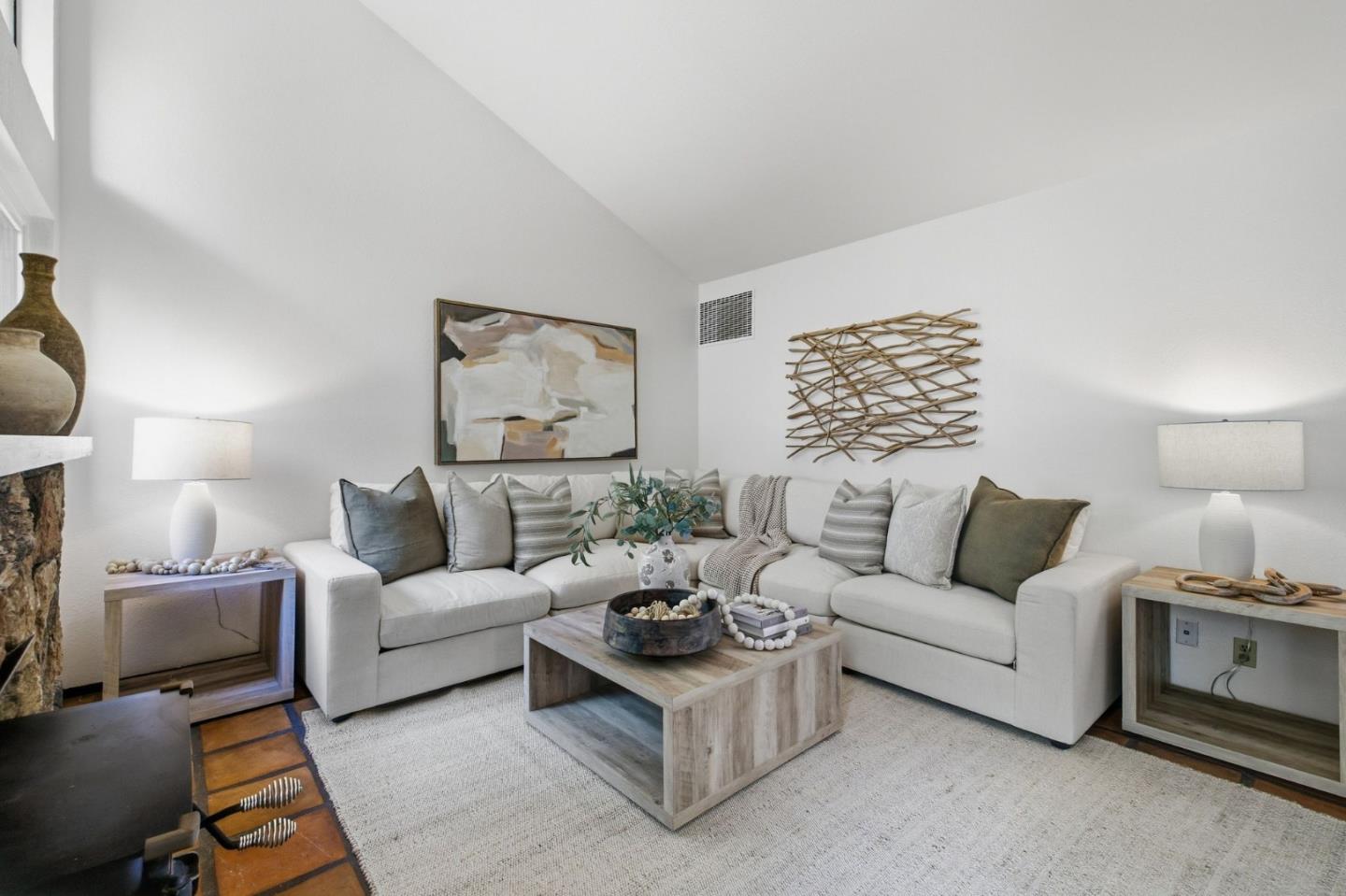2124 Canoas Garden AVE 1