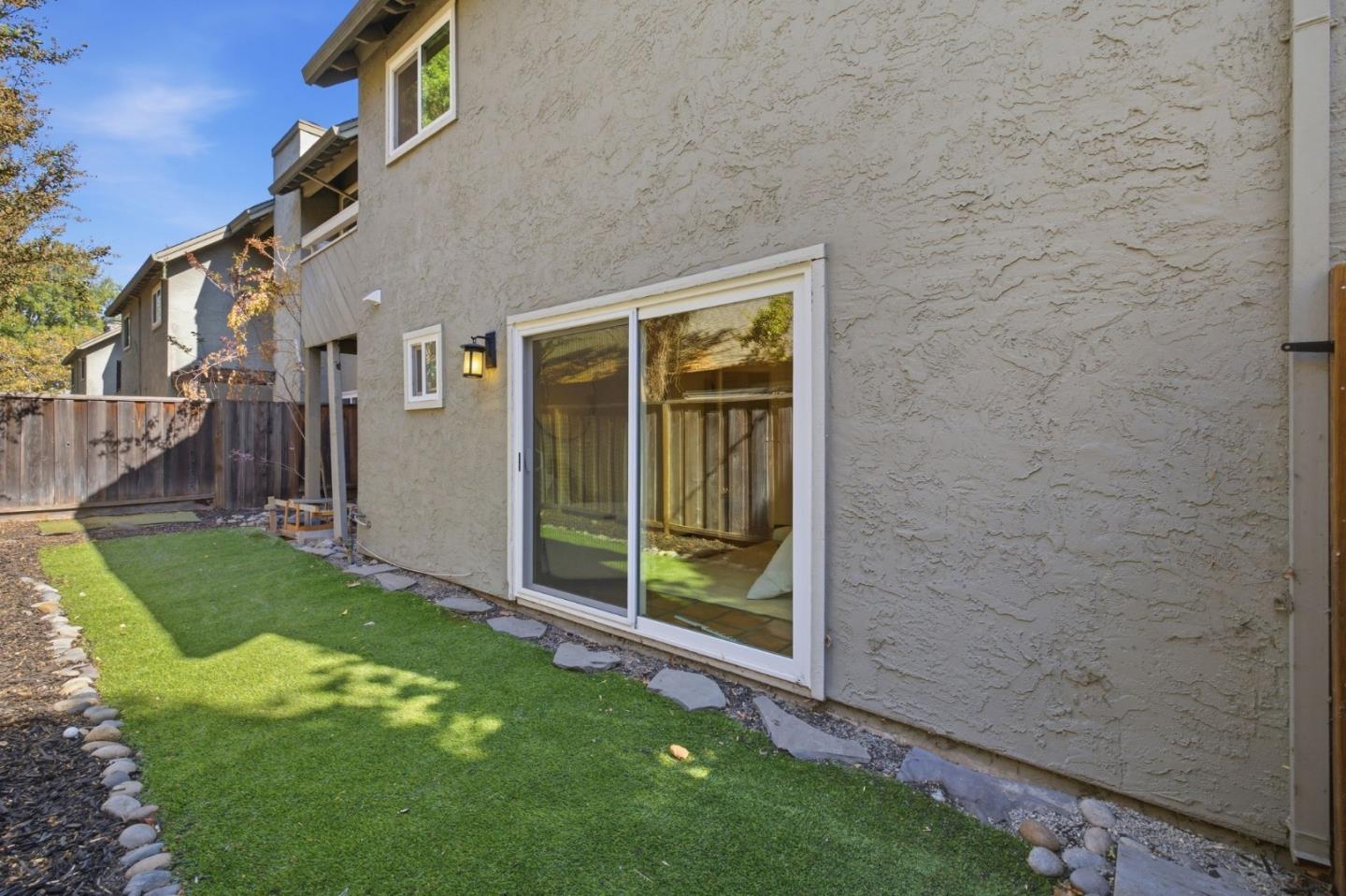2124 Canoas Garden AVE 1
