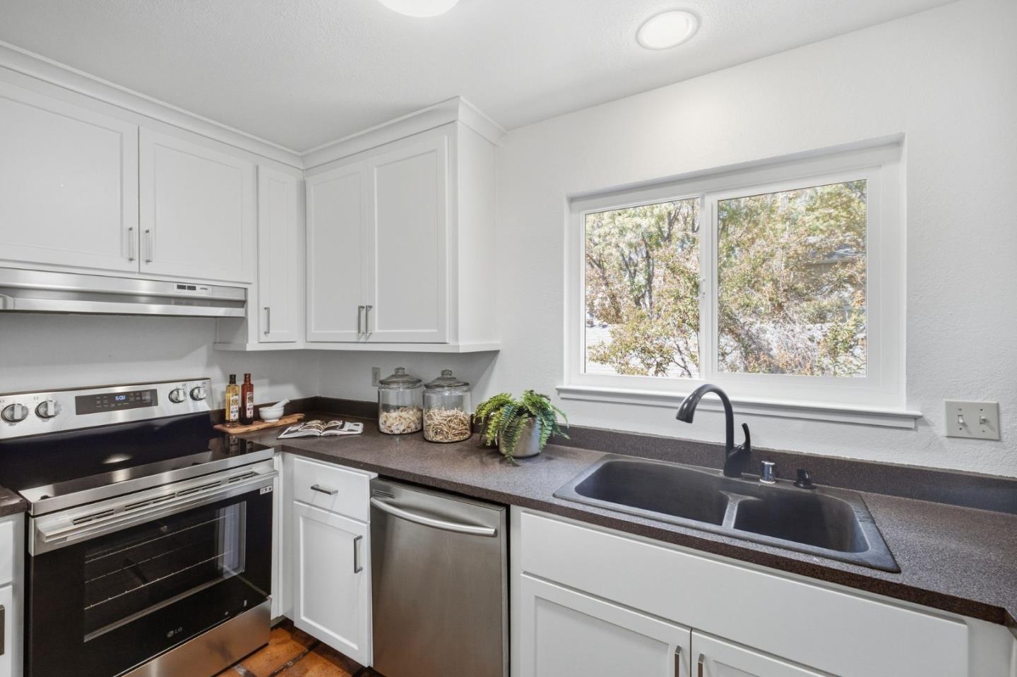 2124 Canoas Garden AVE 1