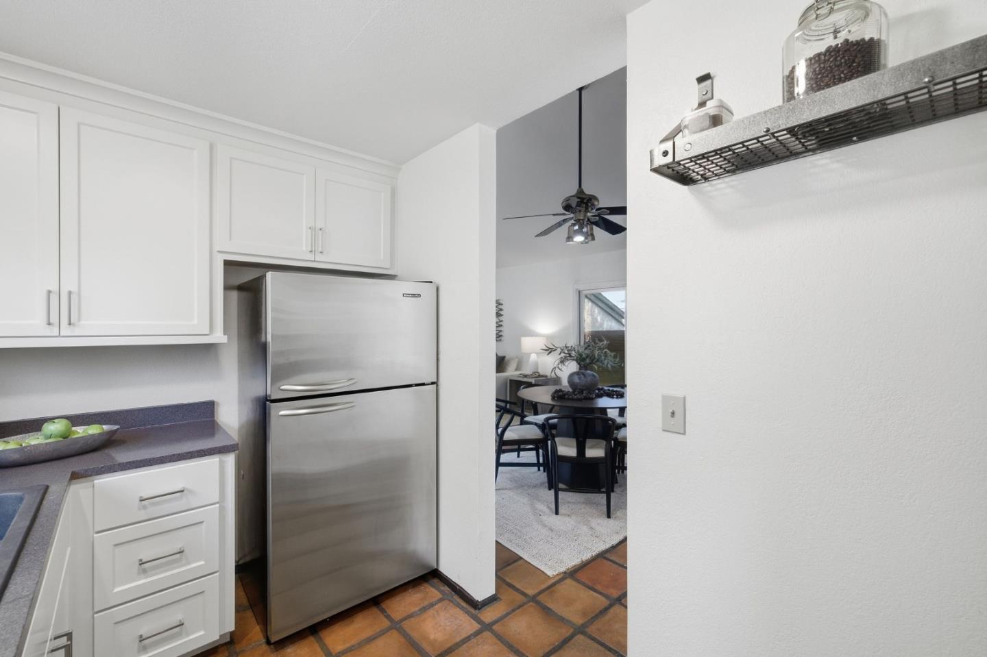 2124 Canoas Garden AVE 1