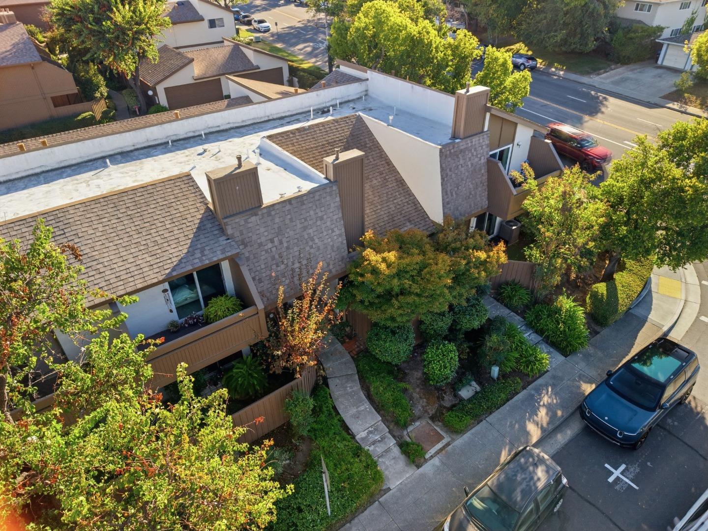 2786 Mauricia AVE
