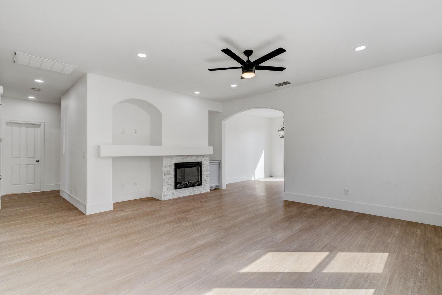 1354 Amaranth Street