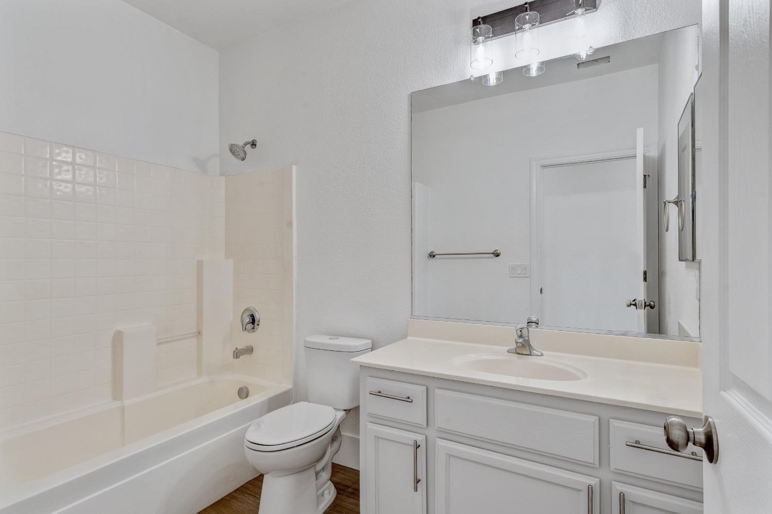 1354 Amaranth Street