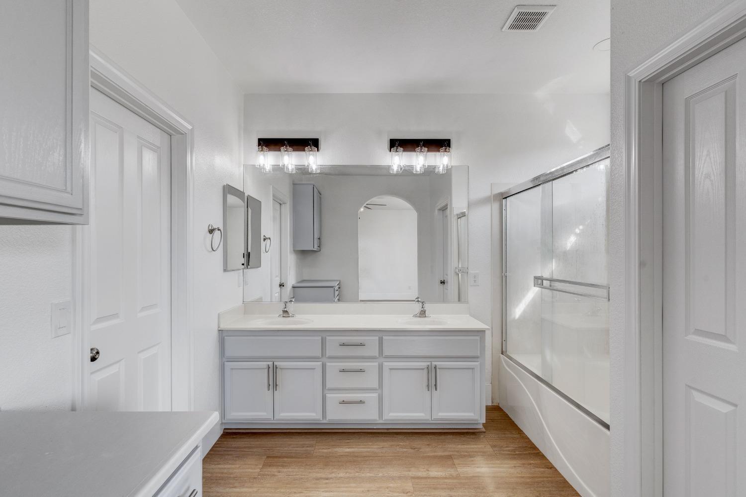 1354 Amaranth Street