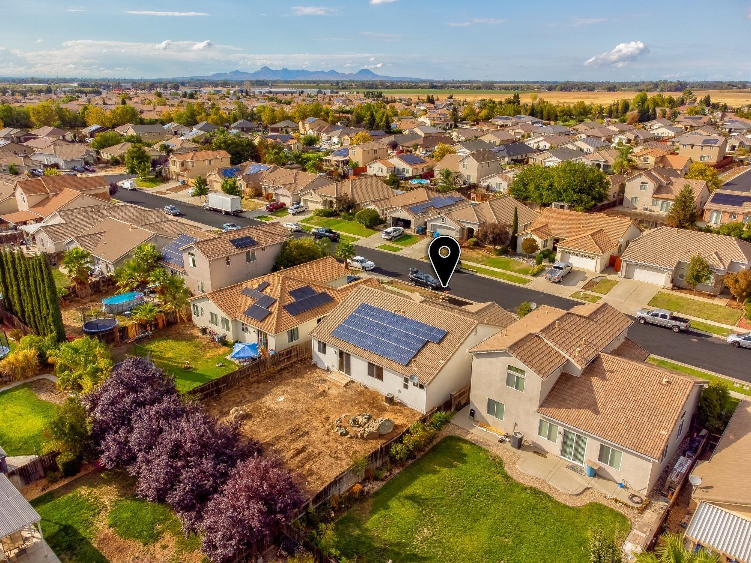 1354 Amaranth Street