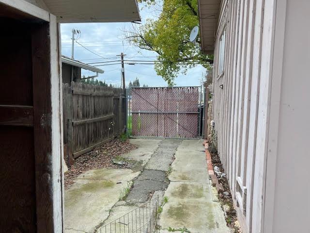 4044 Marshall Avenue