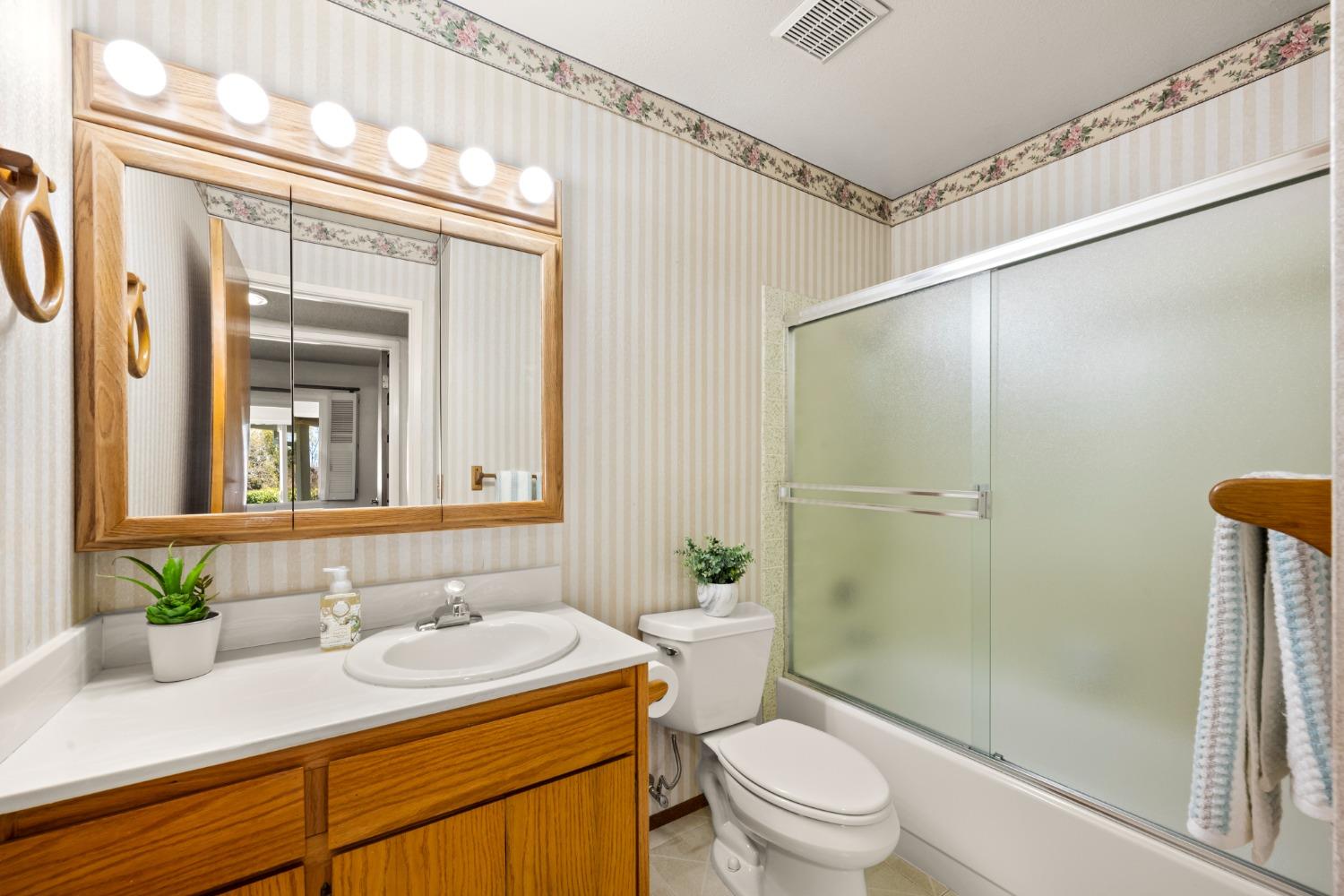 1815 Vista Creek Drive