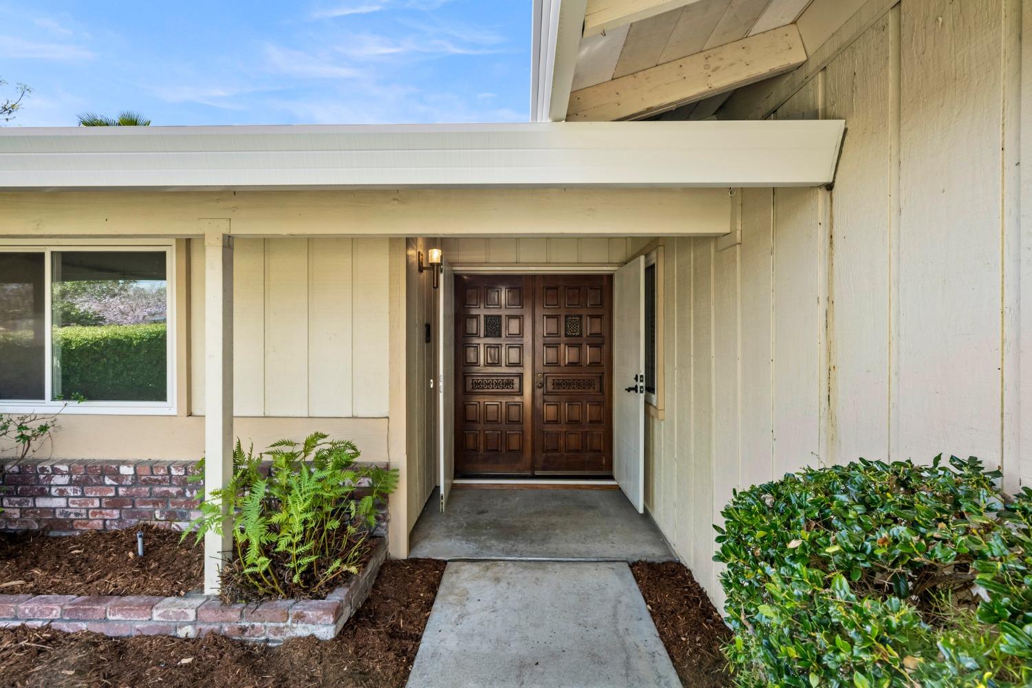 1815 Vista Creek Drive