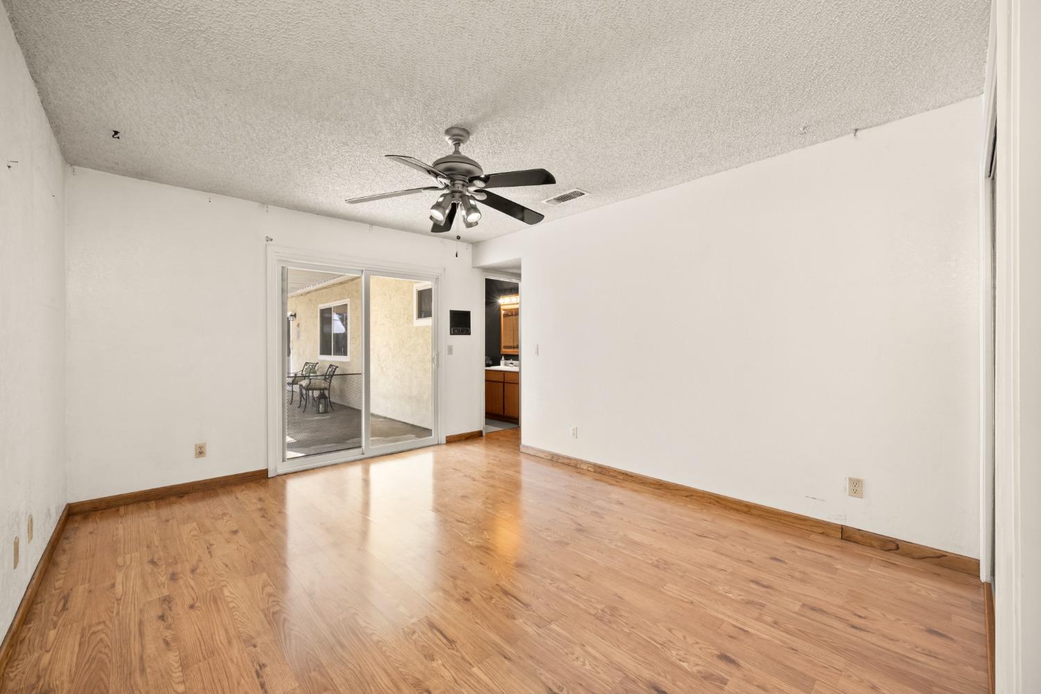 1815 Vista Creek Drive