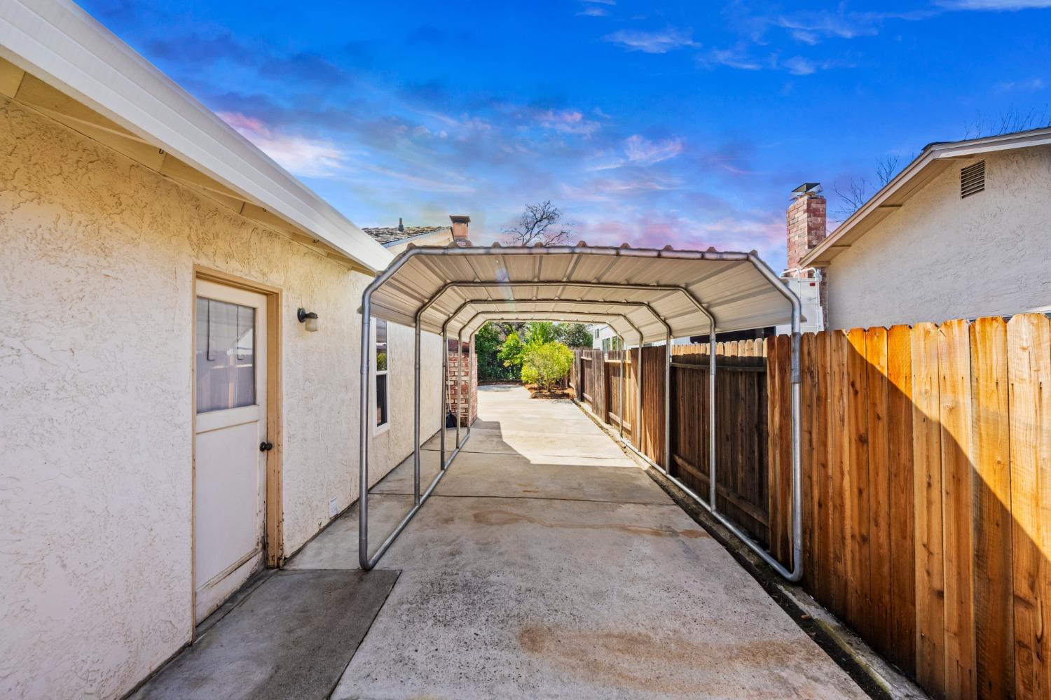 1815 Vista Creek Drive