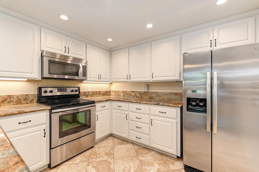 205 Live Oak Circle 48