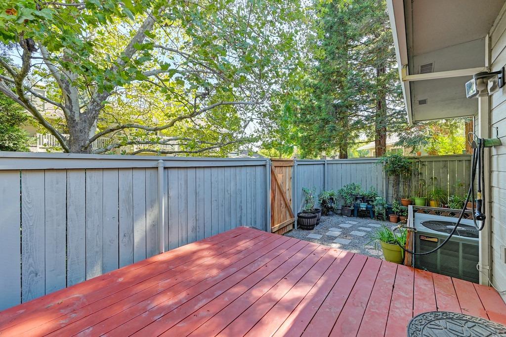 205 Live Oak Circle 48