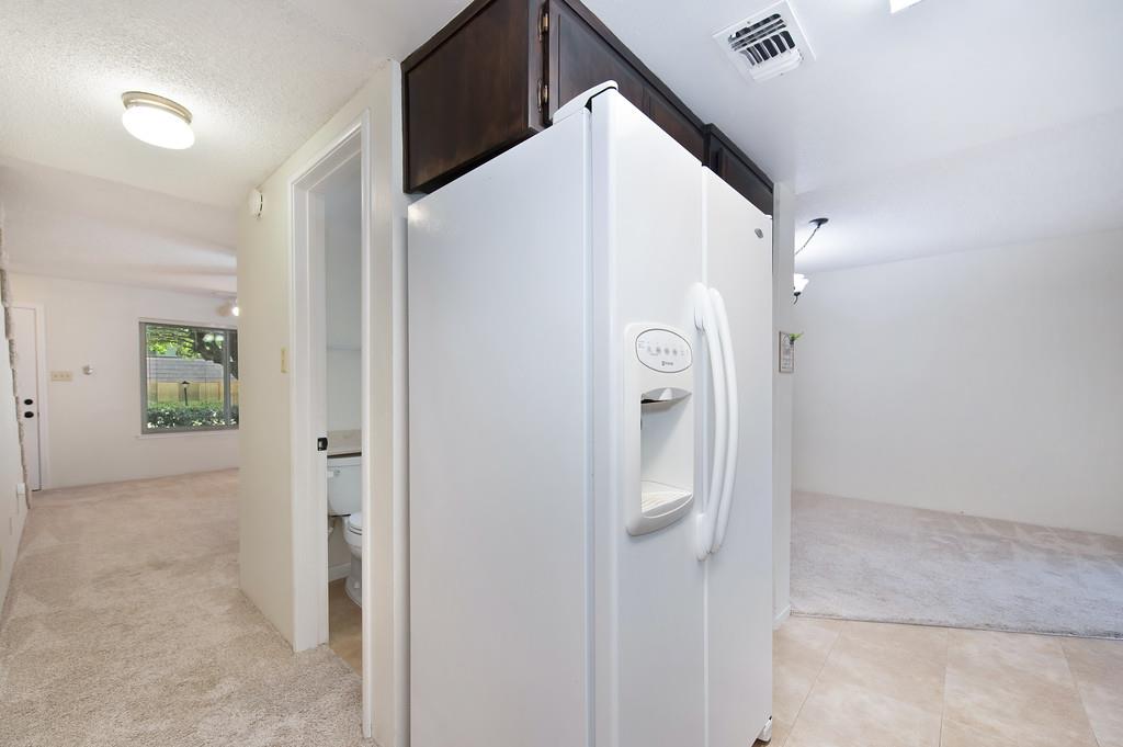 6105 Via Casitas