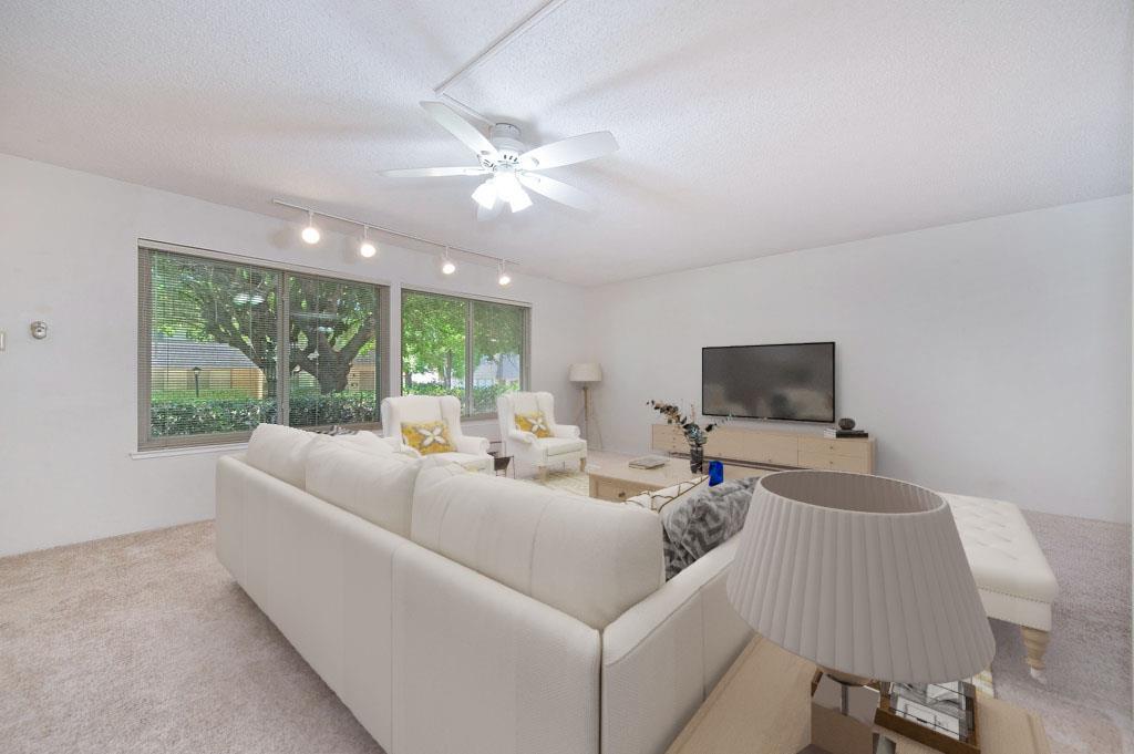 6105 Via Casitas