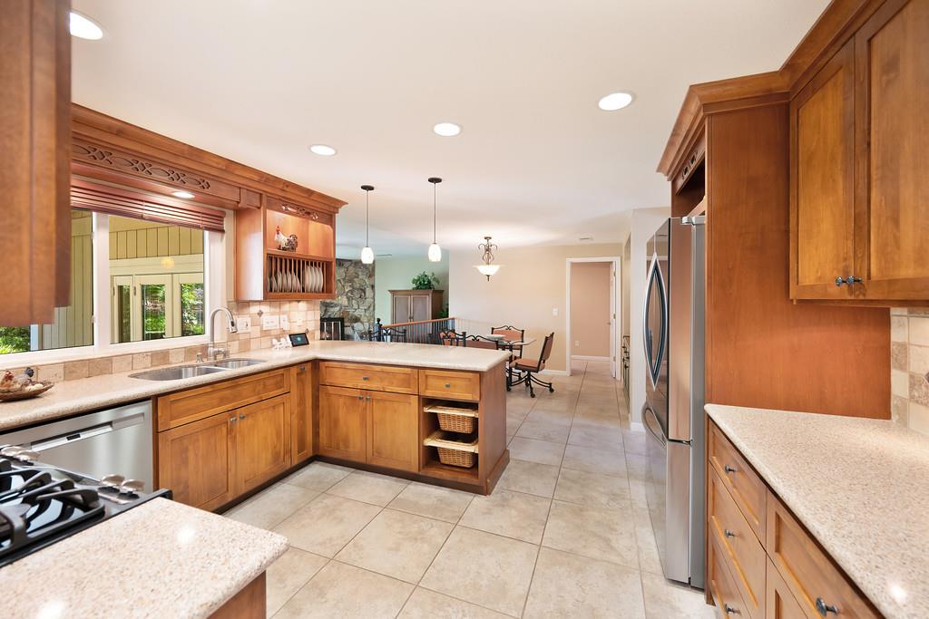 9136 Junewood Lane