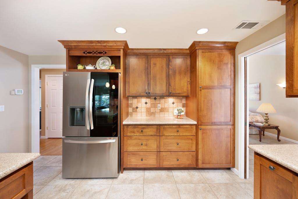 9136 Junewood Lane