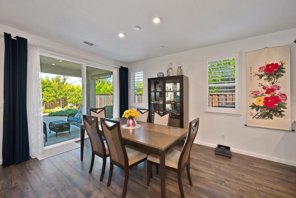 325 Winthrop Court